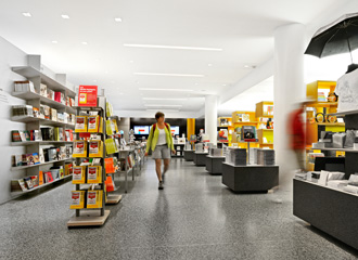 MoMA DESIGN AND BOOK STORE